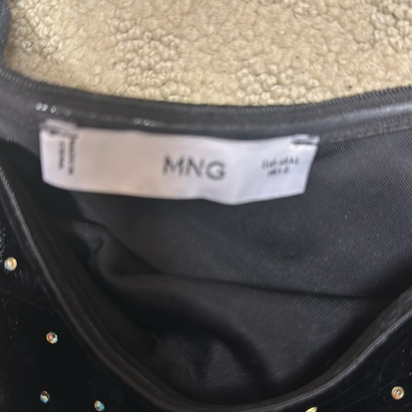 Black knit sequined top - Picture 2 of 3